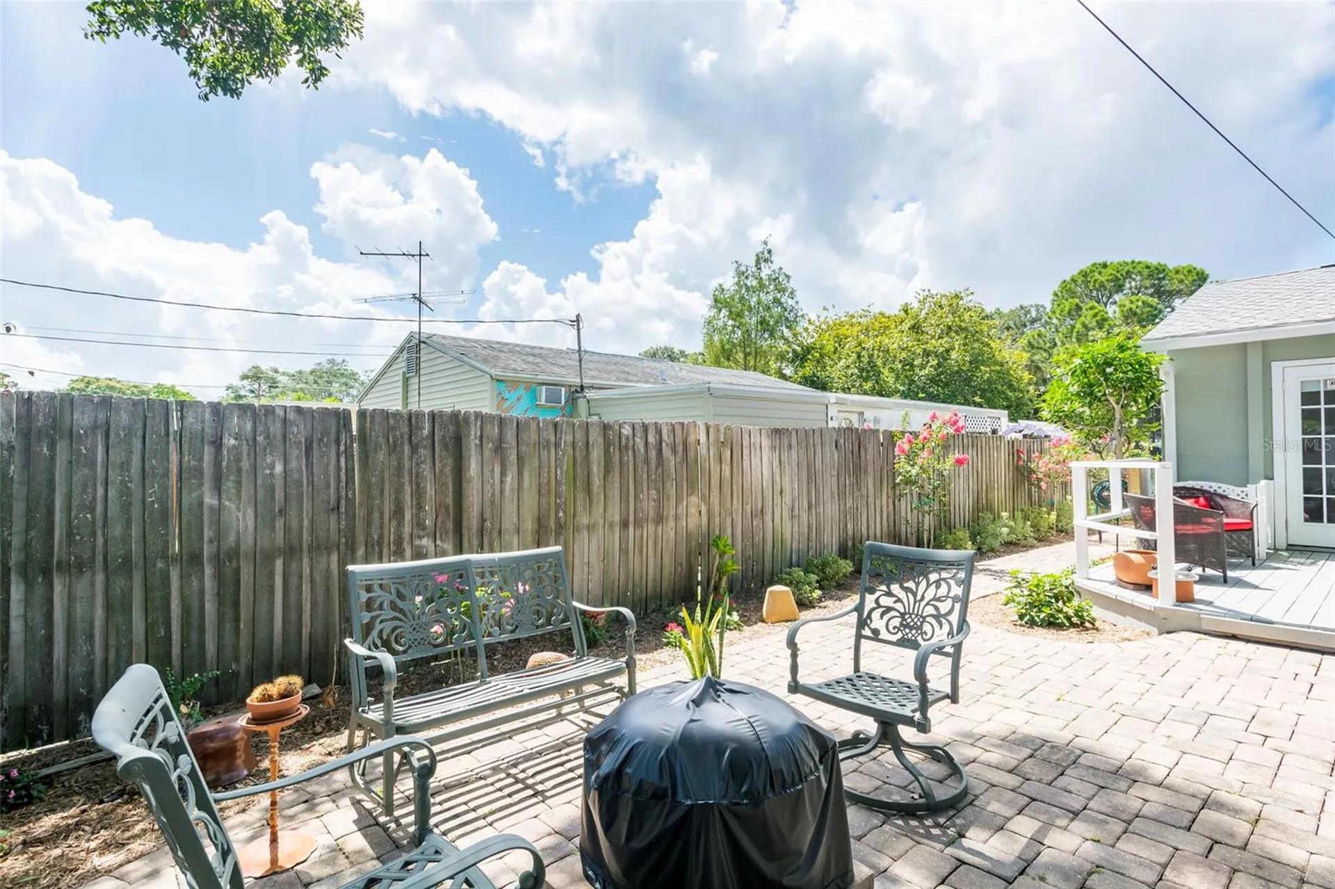 835 49th Avenue N St Petersburg FL 33703