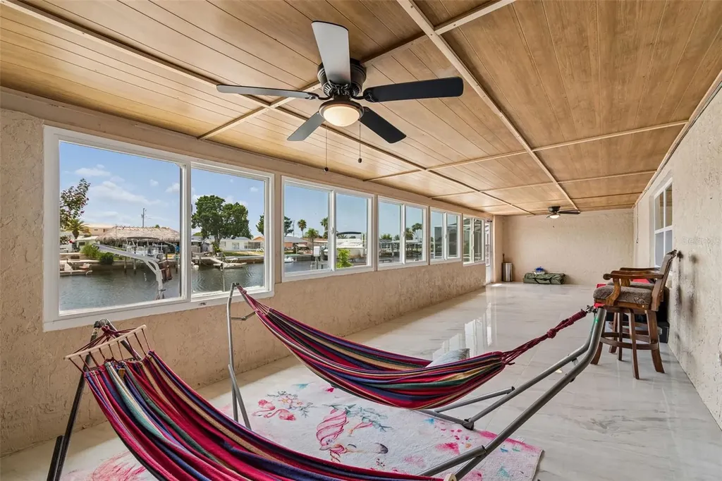 12617 4th Isle Hudson FL 34667