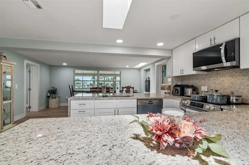 12617 4th Isle Hudson FL 34667
