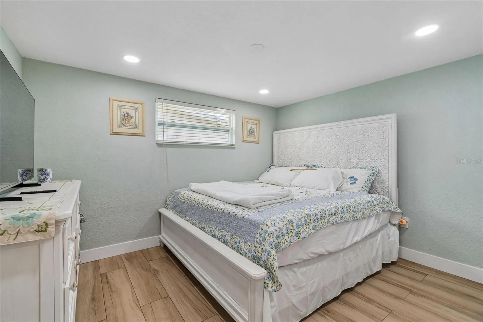 12617 4th Isle Hudson FL 34667
