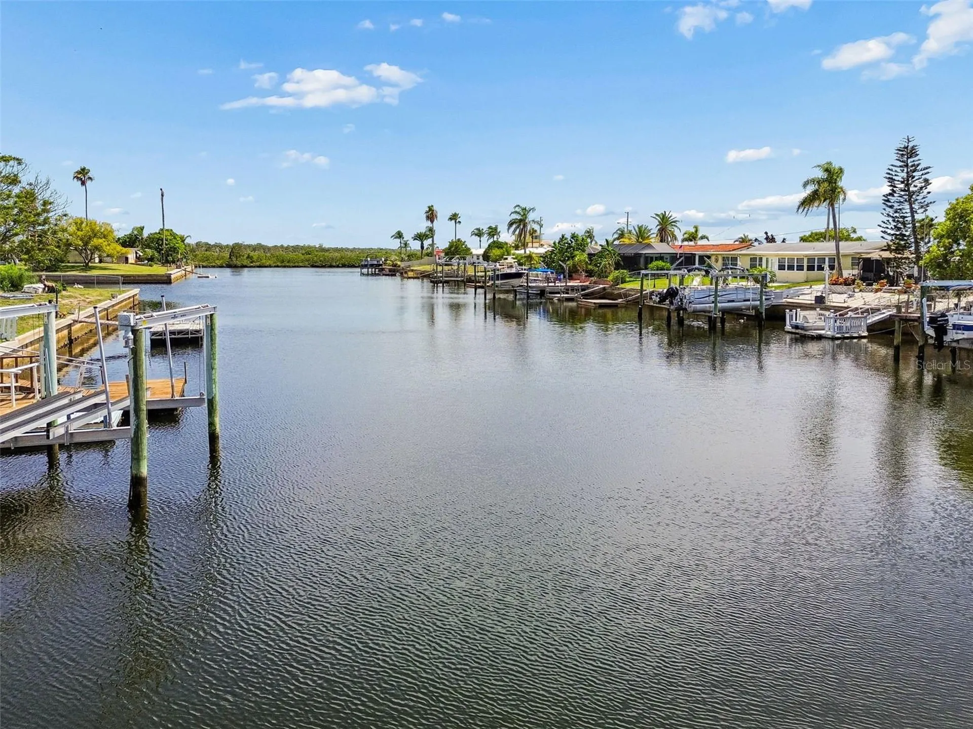 12617 4th Isle Hudson FL 34667