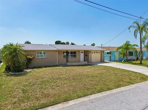 12617 4th Isle Hudson FL 34667