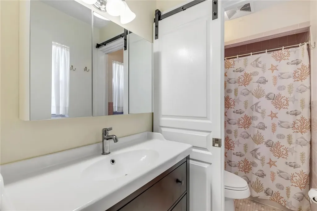 19 Crompton Place Palm Coast FL 32137