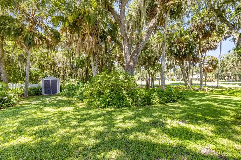 19 Crompton Place Palm Coast FL 32137