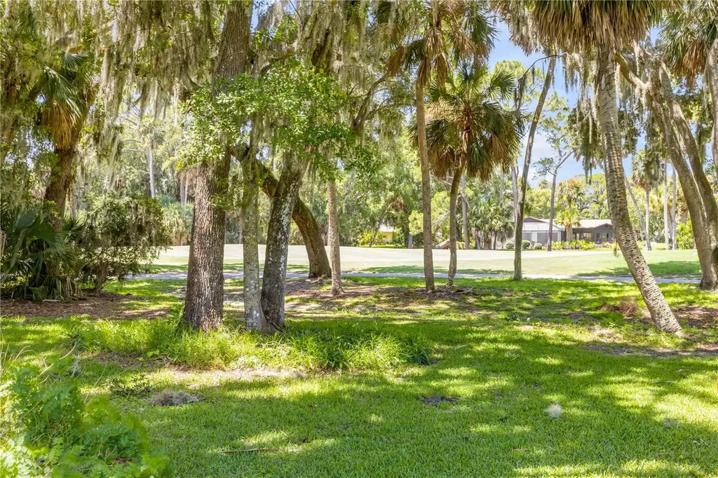19 Crompton Place Palm Coast FL 32137