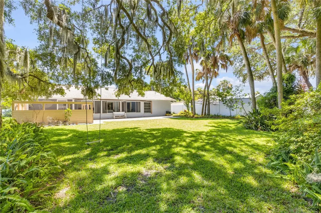 19 Crompton Place Palm Coast FL 32137