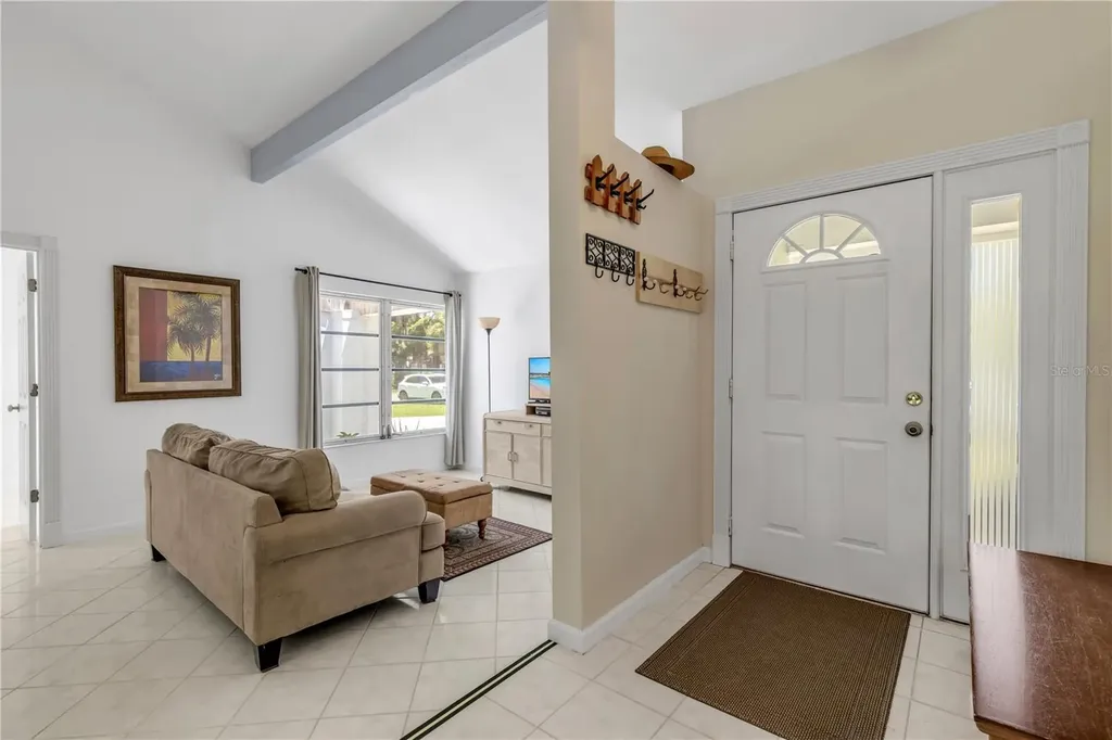 19 Crompton Place Palm Coast FL 32137