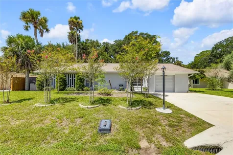 19 Crompton Place Palm Coast FL 32137