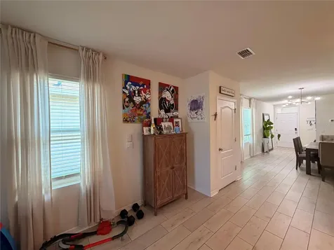 3925 Angola Lane Sanford FL 32771