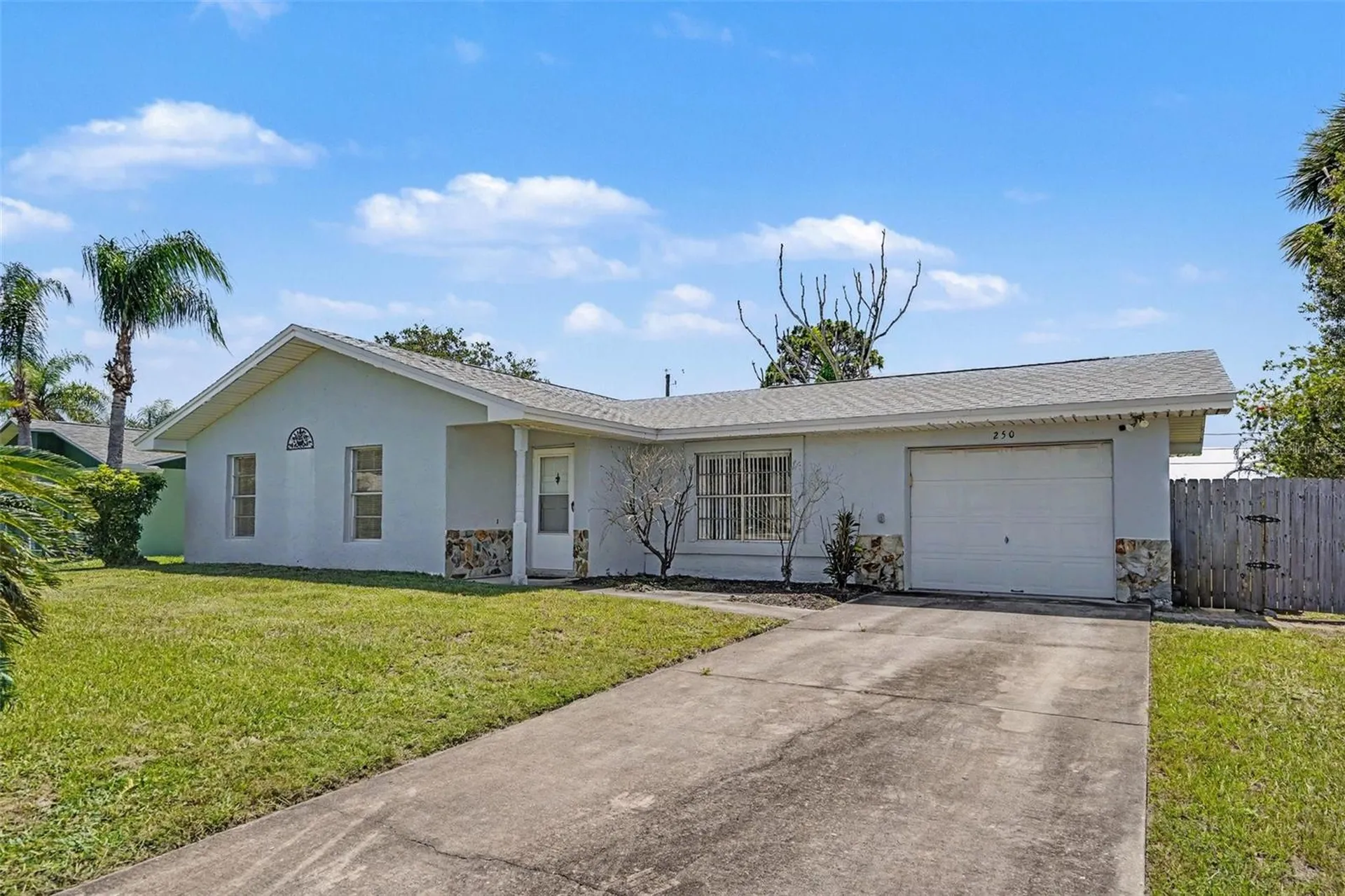 250 Cambridge Avenue NE Palm Bay FL 32907