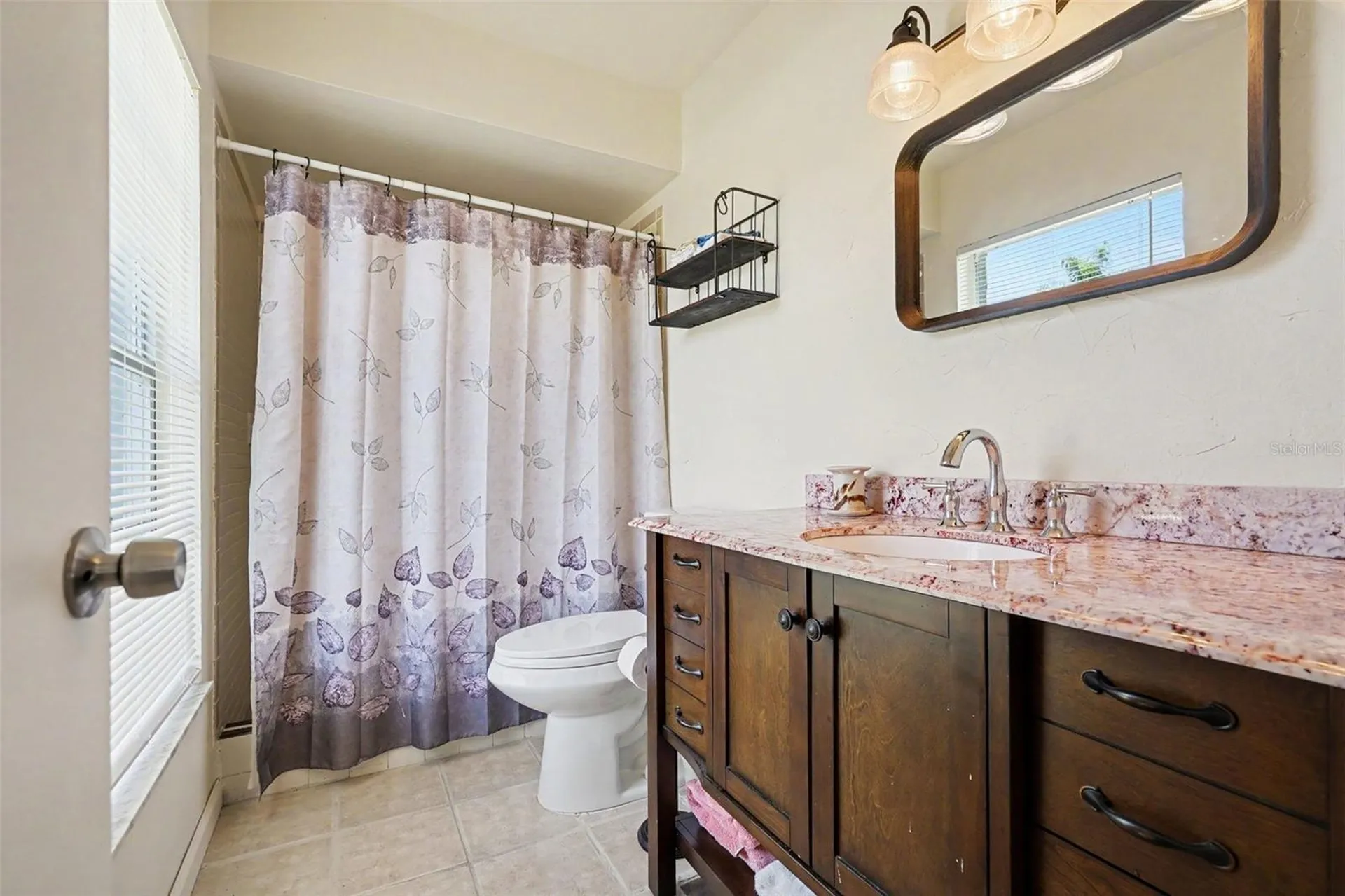 250 Cambridge Avenue NE Palm Bay FL 32907