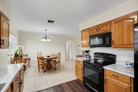 250 Cambridge Avenue NE Palm Bay FL 32907
