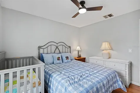250 Cambridge Avenue NE Palm Bay FL 32907
