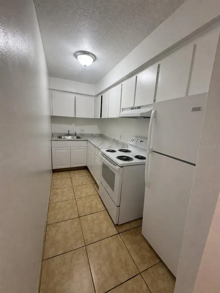 8508 Channelview Circle Tampa FL 33614