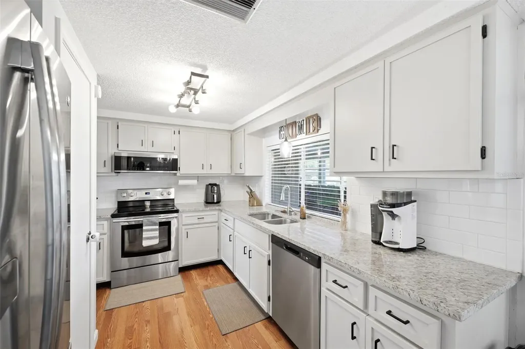12408 Stagecoach Lane Hudson FL 34667