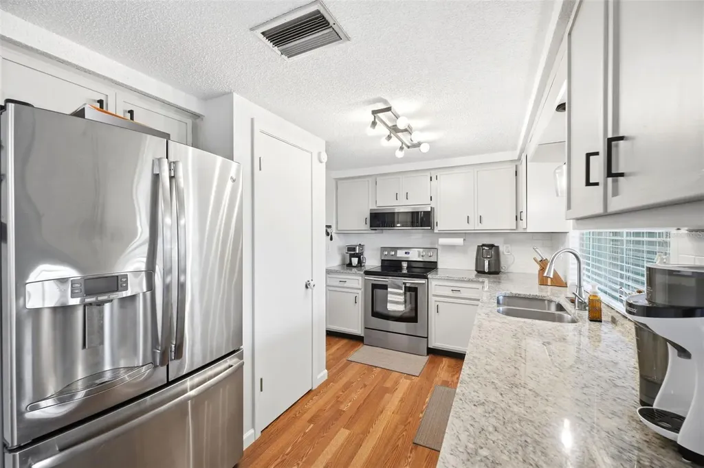 12408 Stagecoach Lane Hudson FL 34667