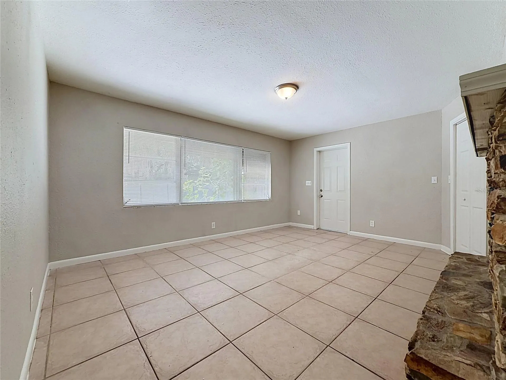 7123 Woodfield Drive Tampa FL 33617