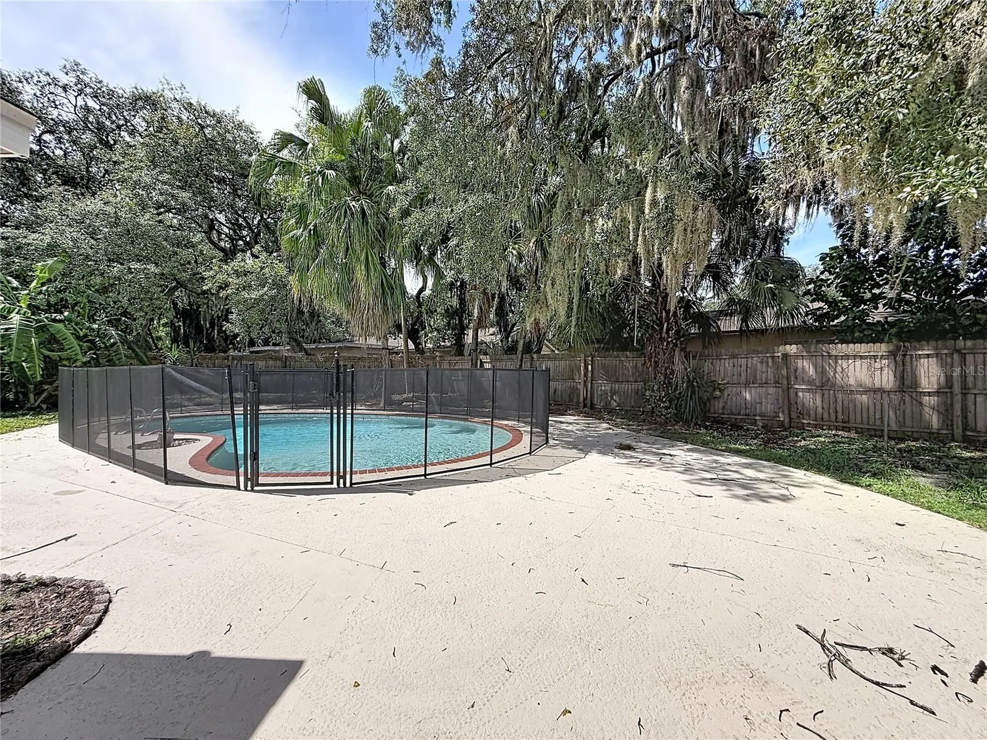 7123 Woodfield Drive Tampa FL 33617