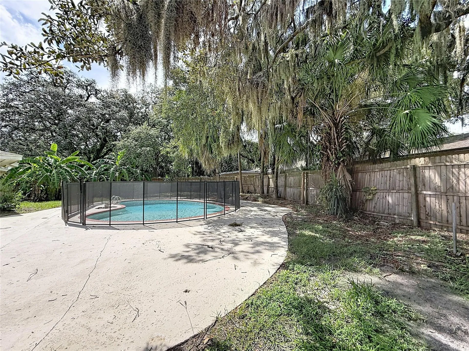 7123 Woodfield Drive Tampa FL 33617