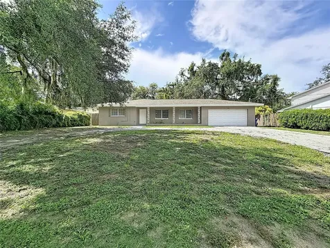 7123 Woodfield Drive Tampa FL 33617