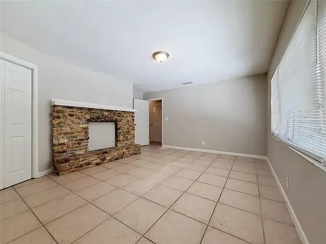 7123 Woodfield Drive Tampa FL 33617