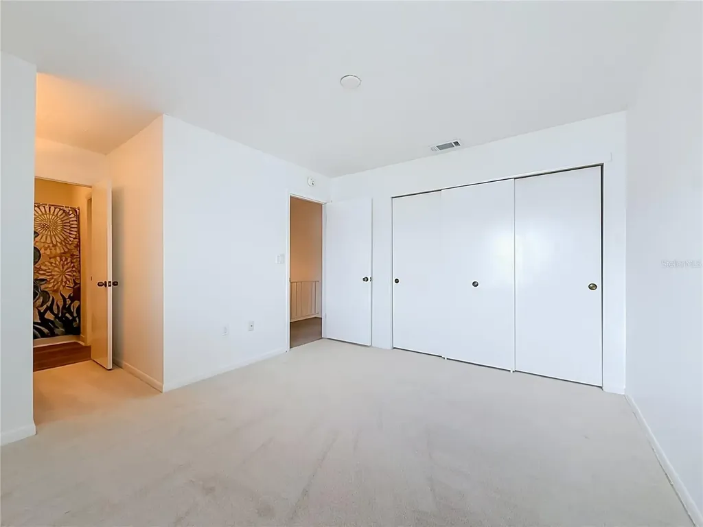 6537 Cape Hatteras Way NE St Petersburg FL 33702