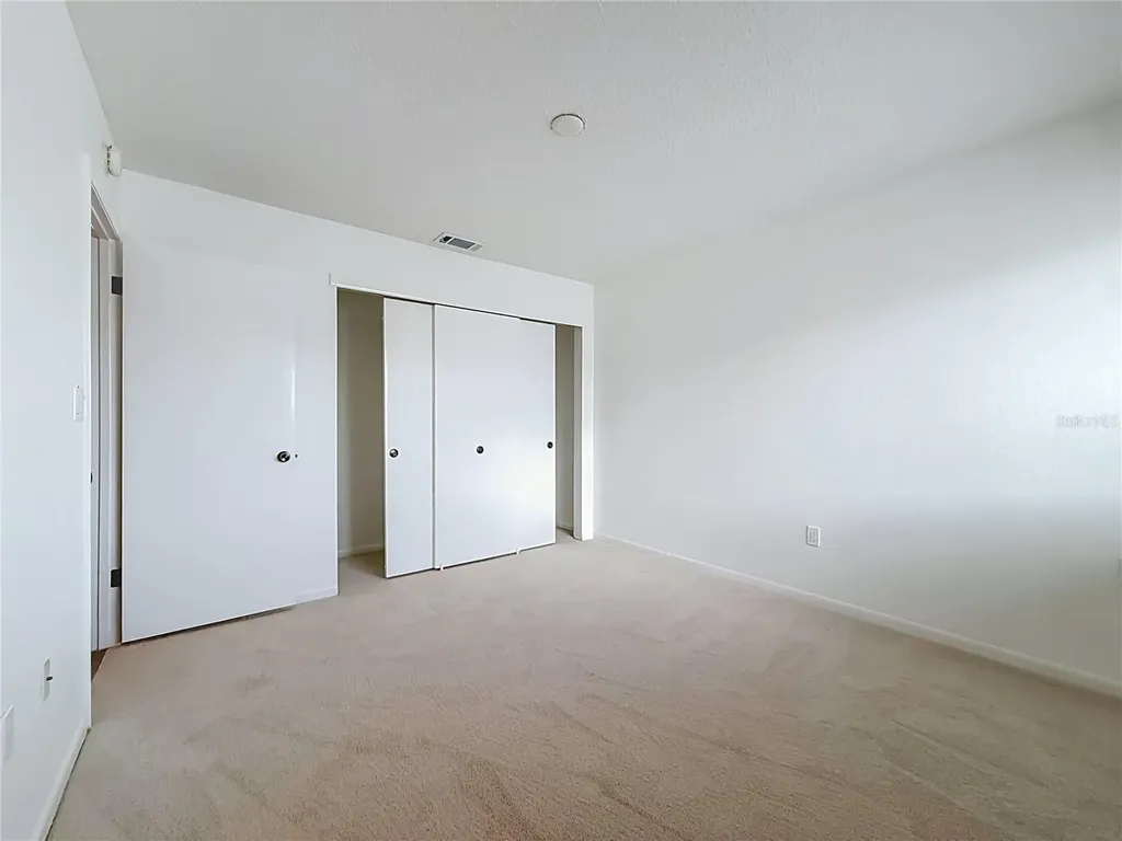 6537 Cape Hatteras Way NE St Petersburg FL 33702