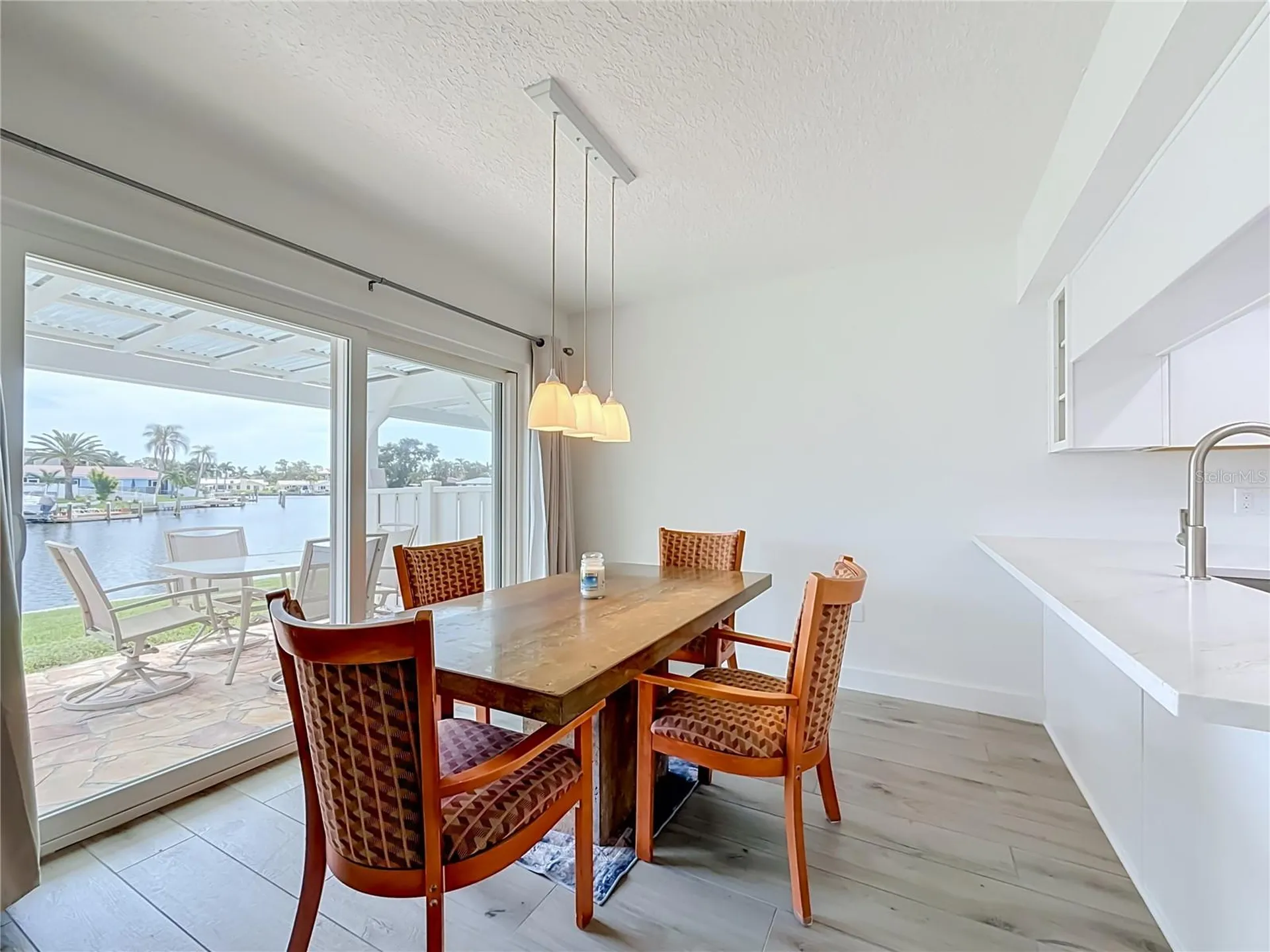 6537 Cape Hatteras Way NE St Petersburg FL 33702