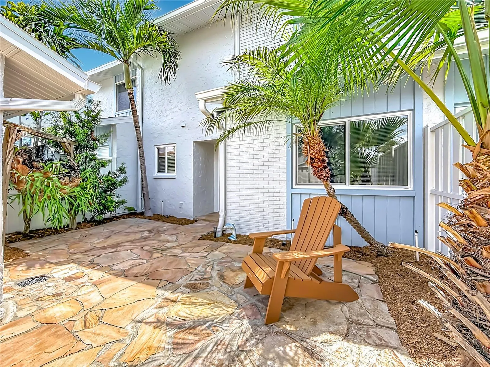 6537 Cape Hatteras Way NE St Petersburg FL 33702