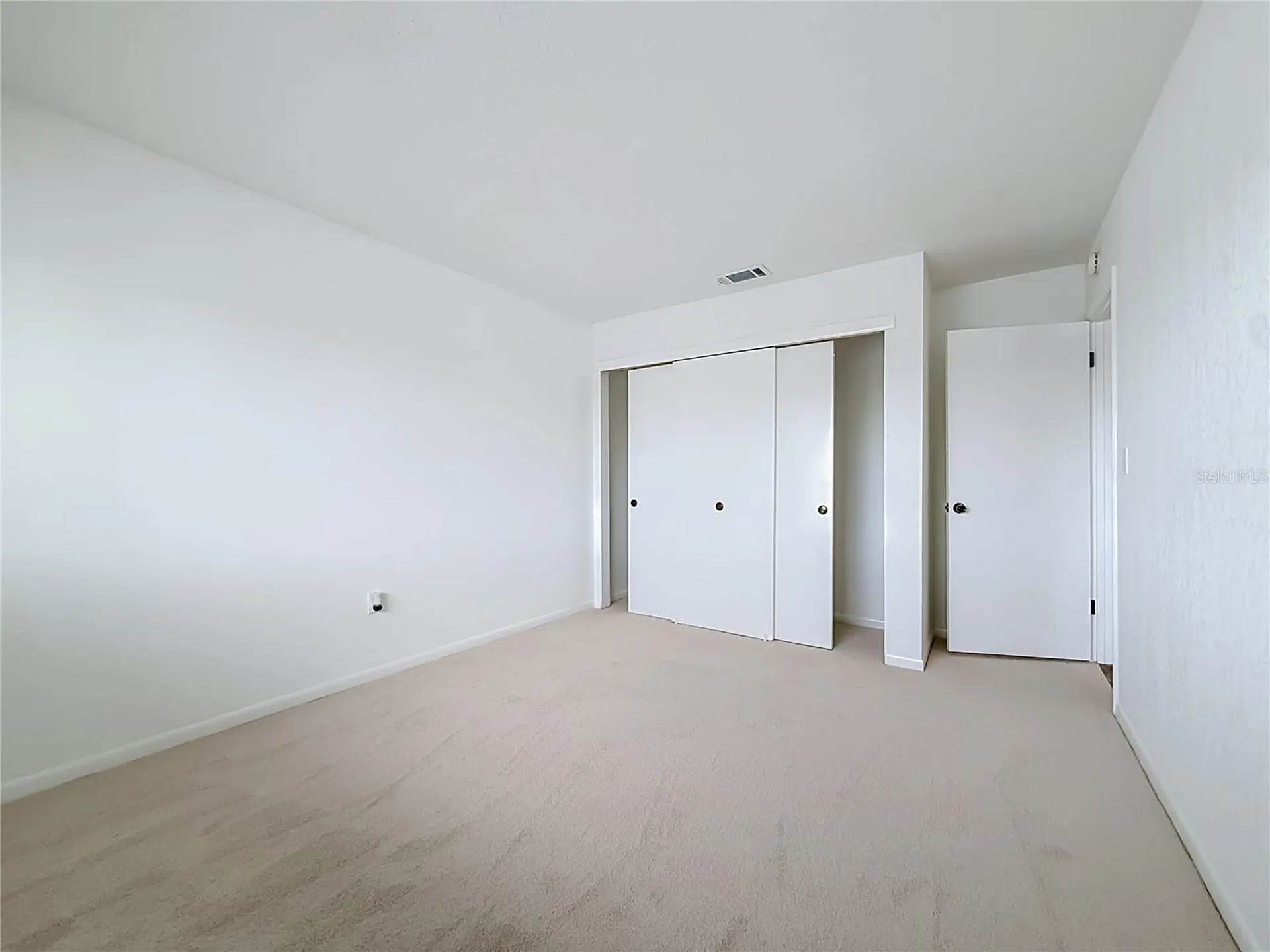 6537 Cape Hatteras Way NE St Petersburg FL 33702