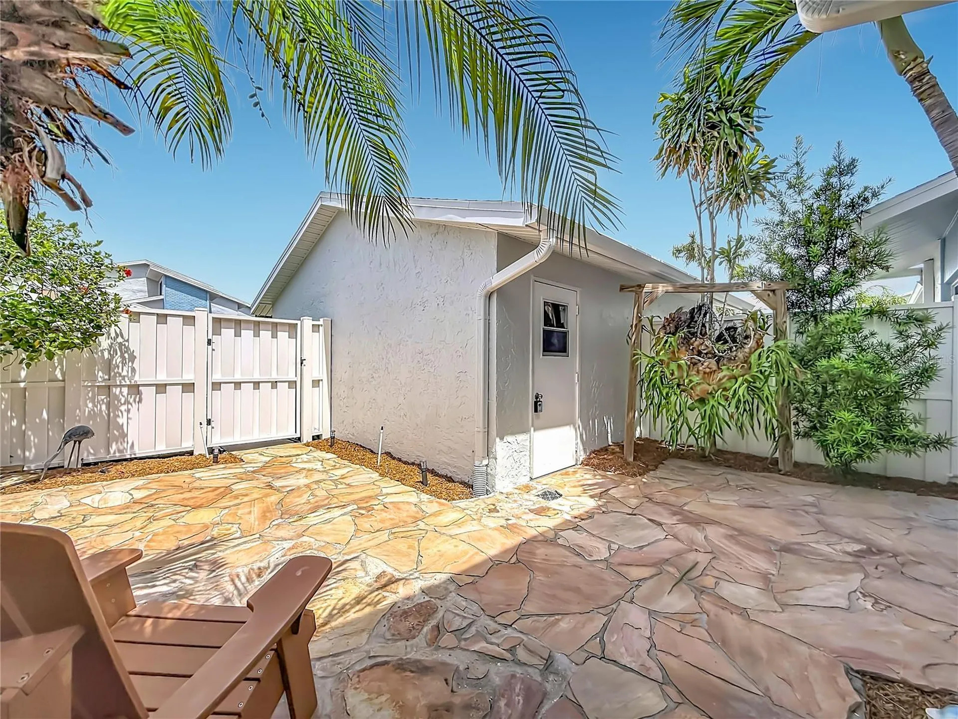 6537 Cape Hatteras Way NE St Petersburg FL 33702