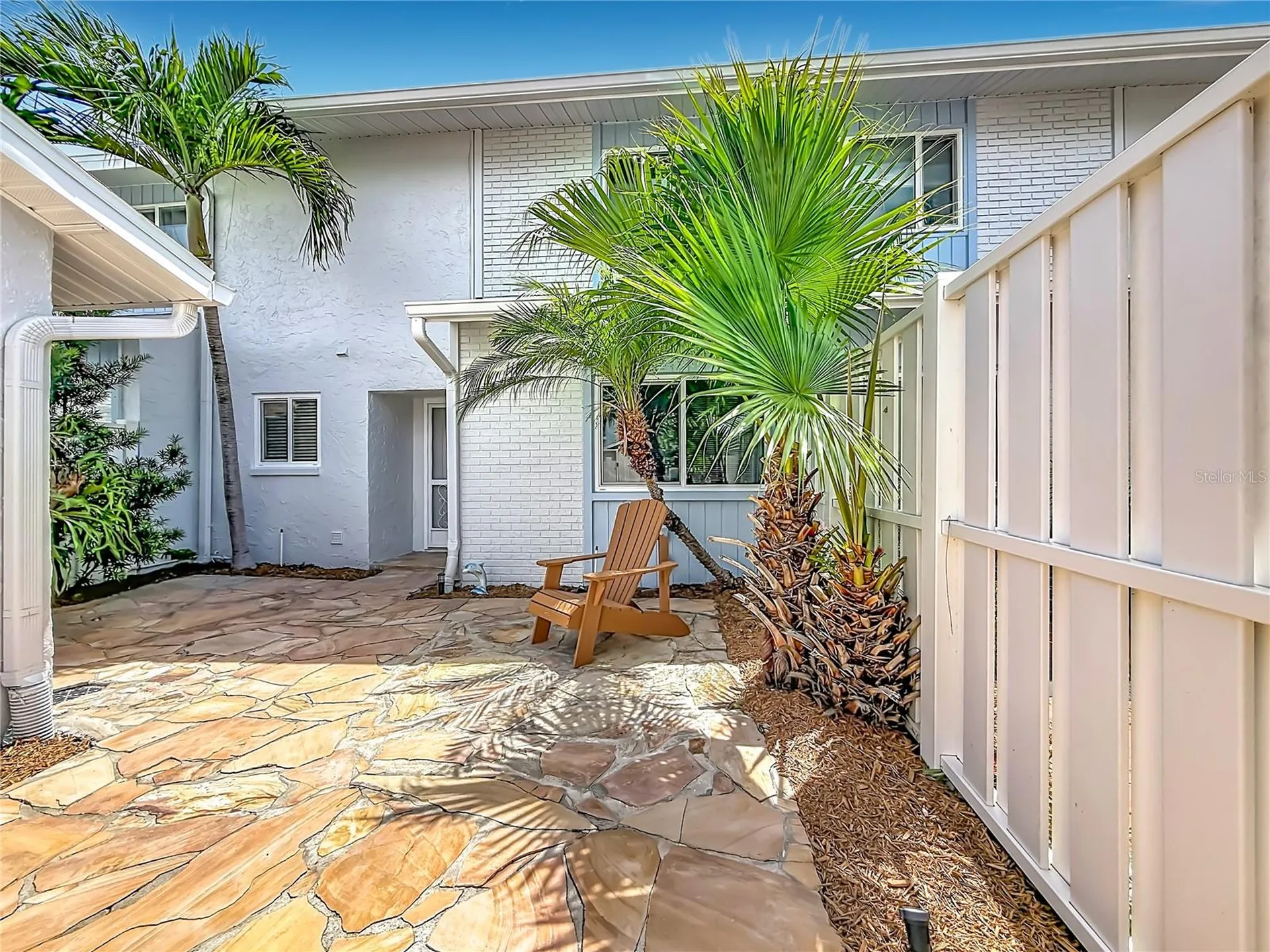 6537 Cape Hatteras Way NE St Petersburg FL 33702