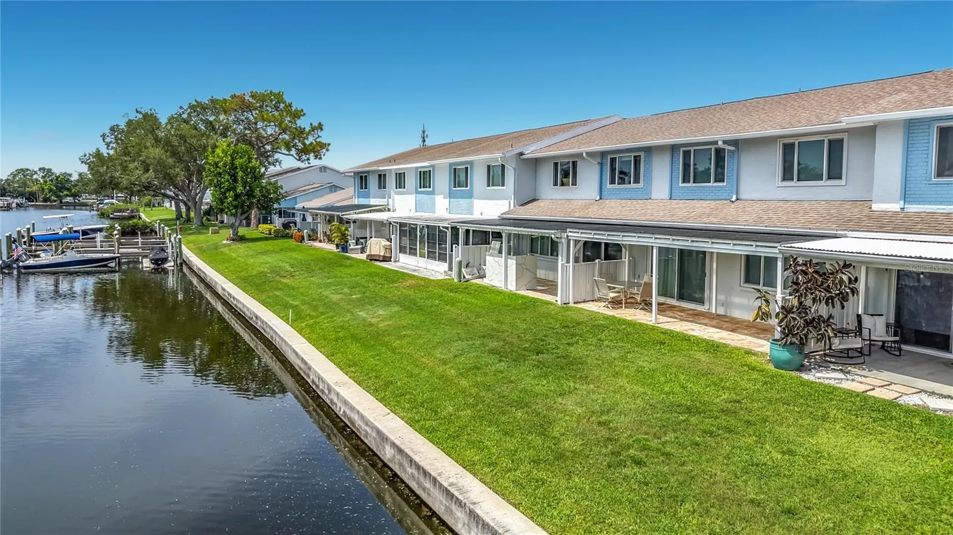 6537 Cape Hatteras Way NE St Petersburg FL 33702