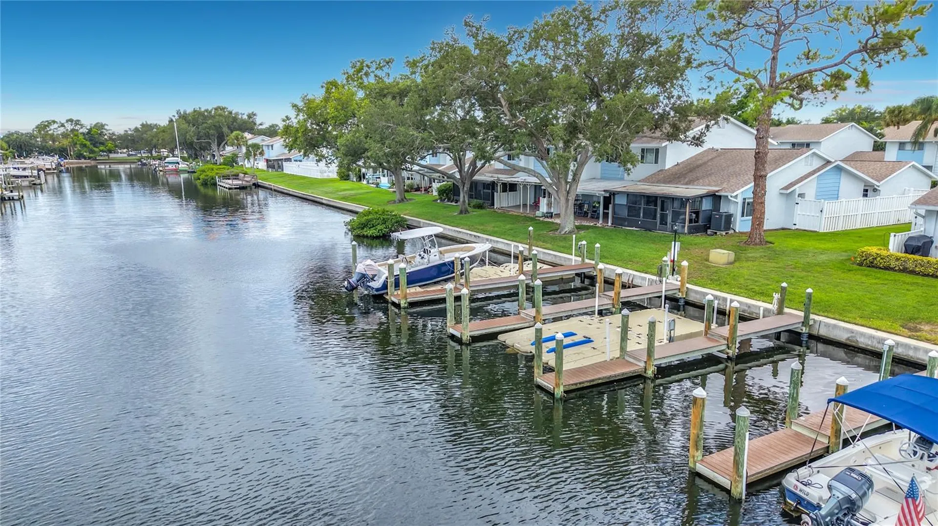 6537 Cape Hatteras Way NE St Petersburg FL 33702