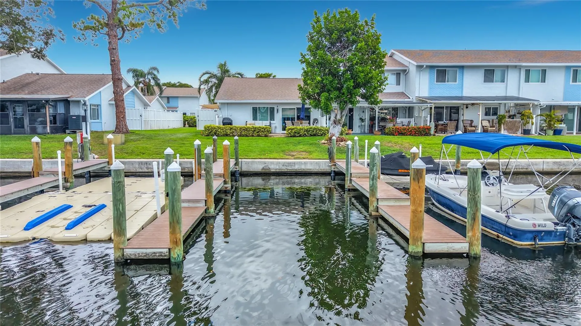 6537 Cape Hatteras Way NE St Petersburg FL 33702