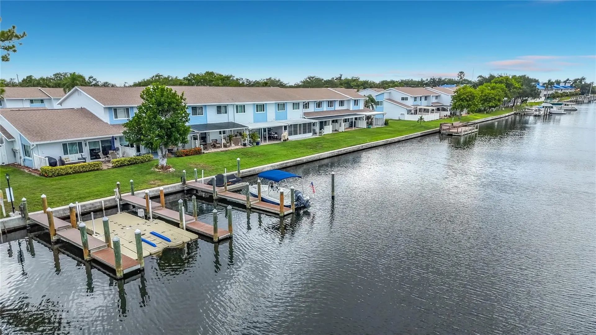 6537 Cape Hatteras Way NE St Petersburg FL 33702