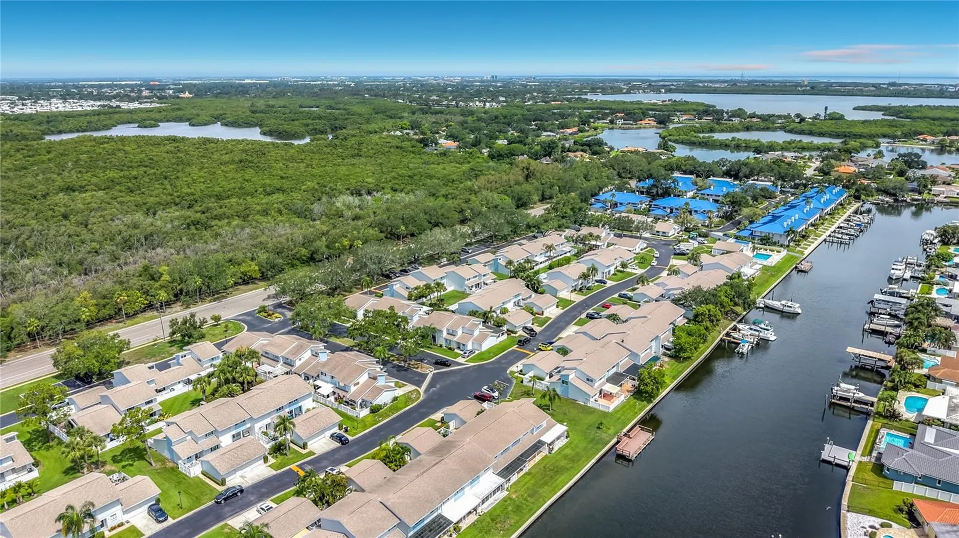 6537 Cape Hatteras Way NE St Petersburg FL 33702
