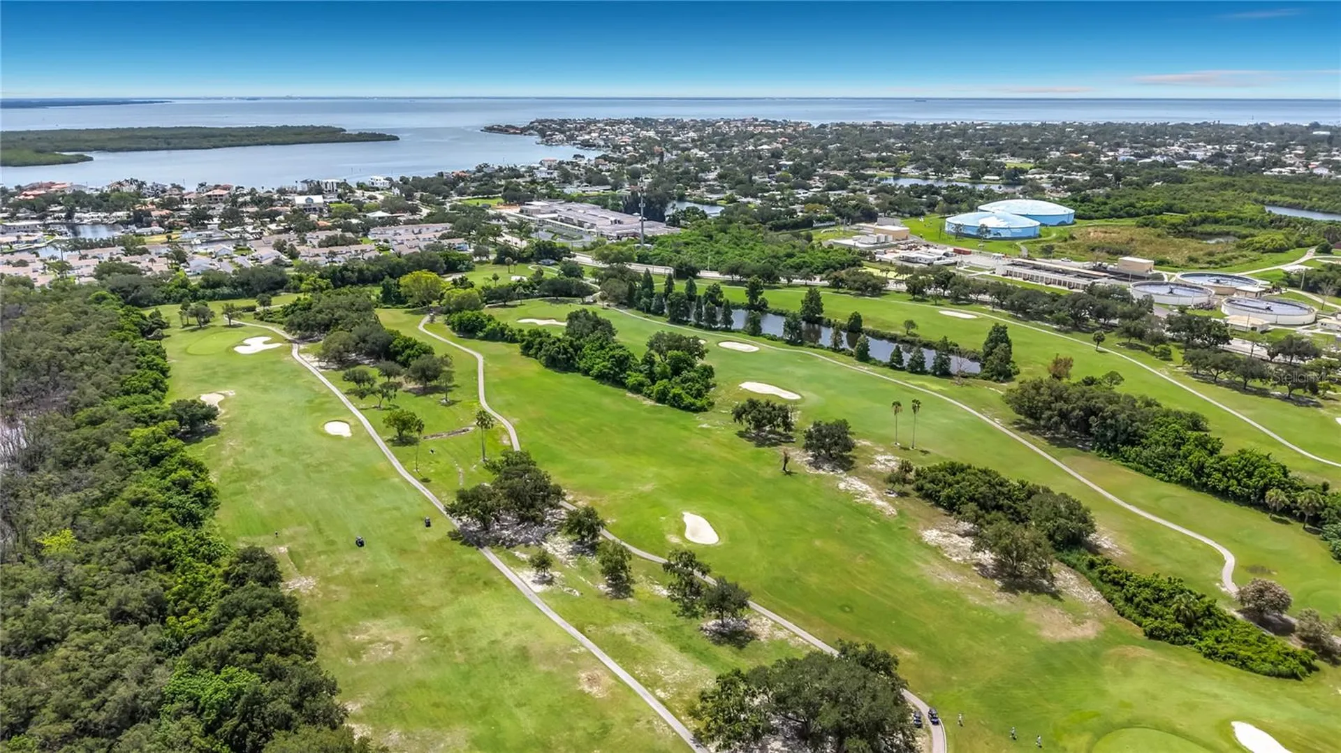 6537 Cape Hatteras Way NE St Petersburg FL 33702