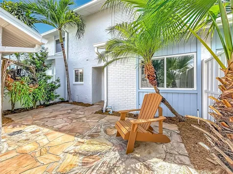 6537 Cape Hatteras Way NE St Petersburg FL 33702