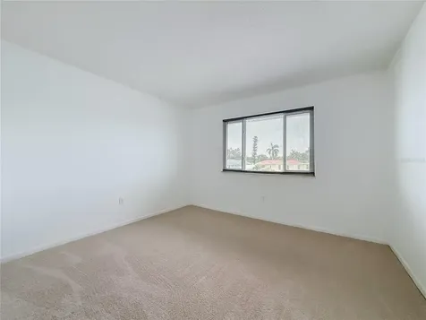 6537 Cape Hatteras Way NE St Petersburg FL 33702