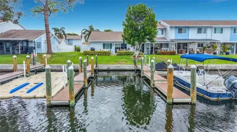 6537 Cape Hatteras Way NE St Petersburg FL 33702