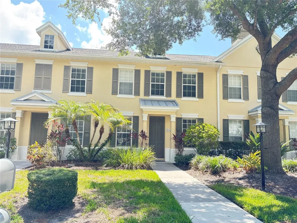 5641 Whitehead Street Bradenton FL 34203