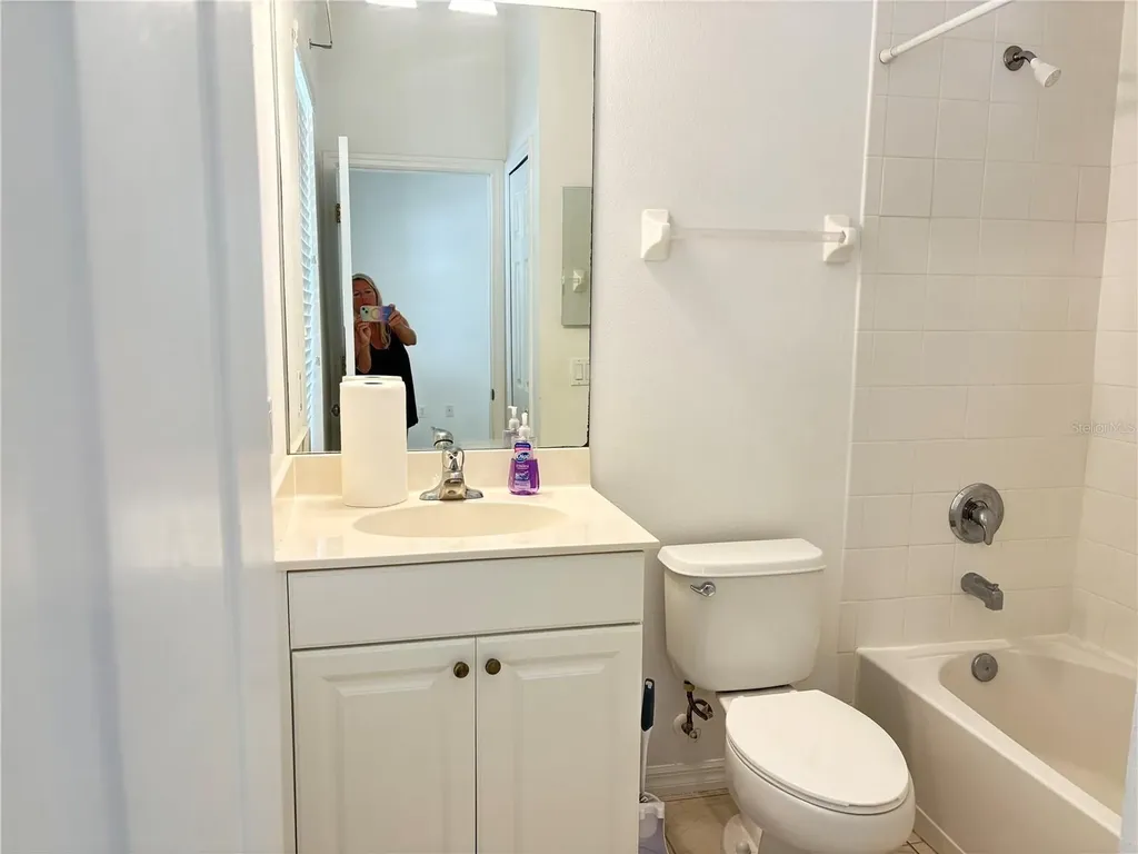 5641 Whitehead Street Bradenton FL 34203