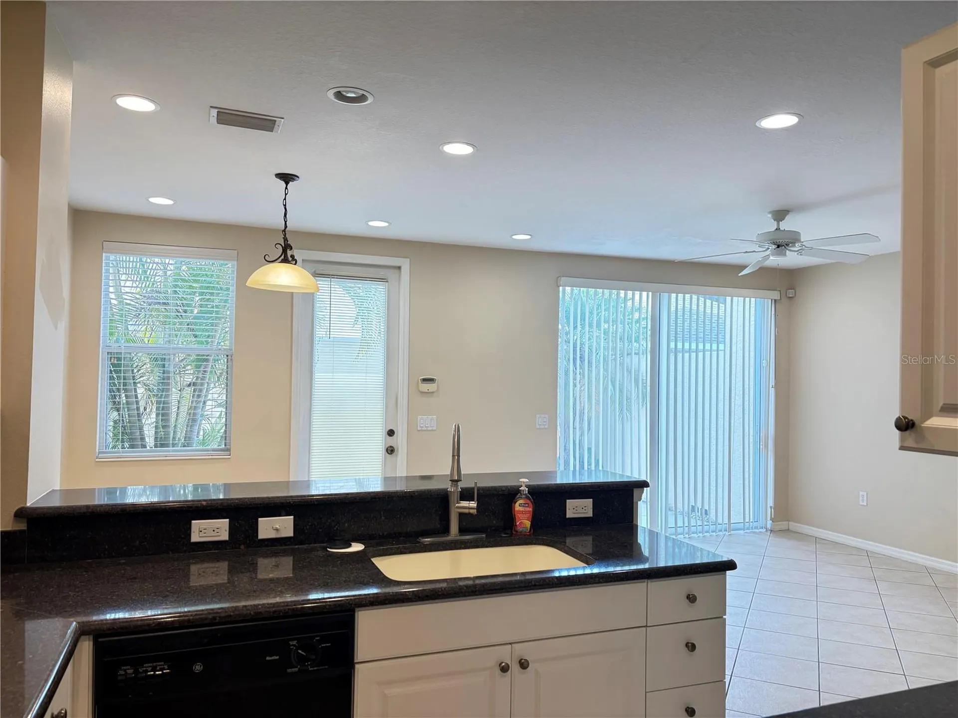 5641 Whitehead Street Bradenton FL 34203