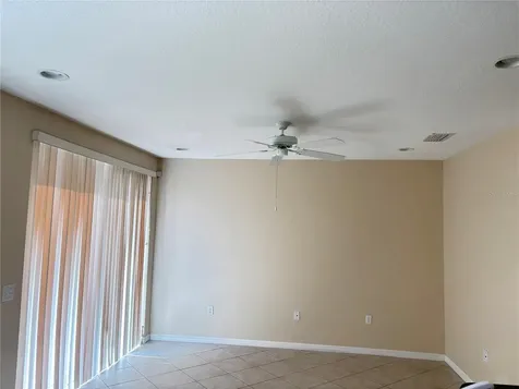 5641 Whitehead Street Bradenton FL 34203