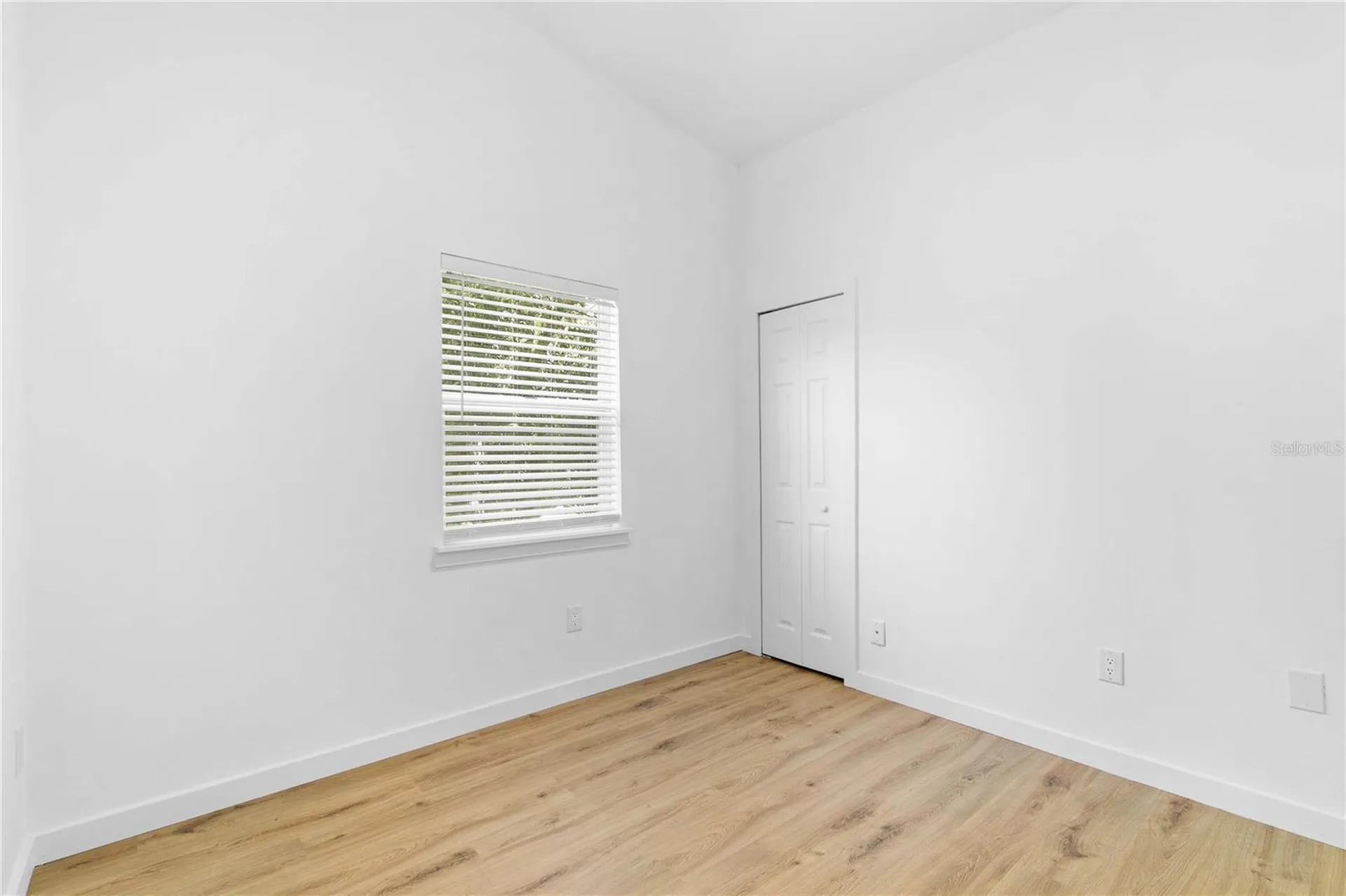 8711 Cobbler Place Tampa FL 33615