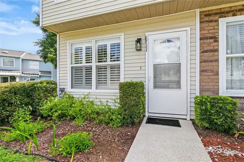 8711 Cobbler Place Tampa FL 33615