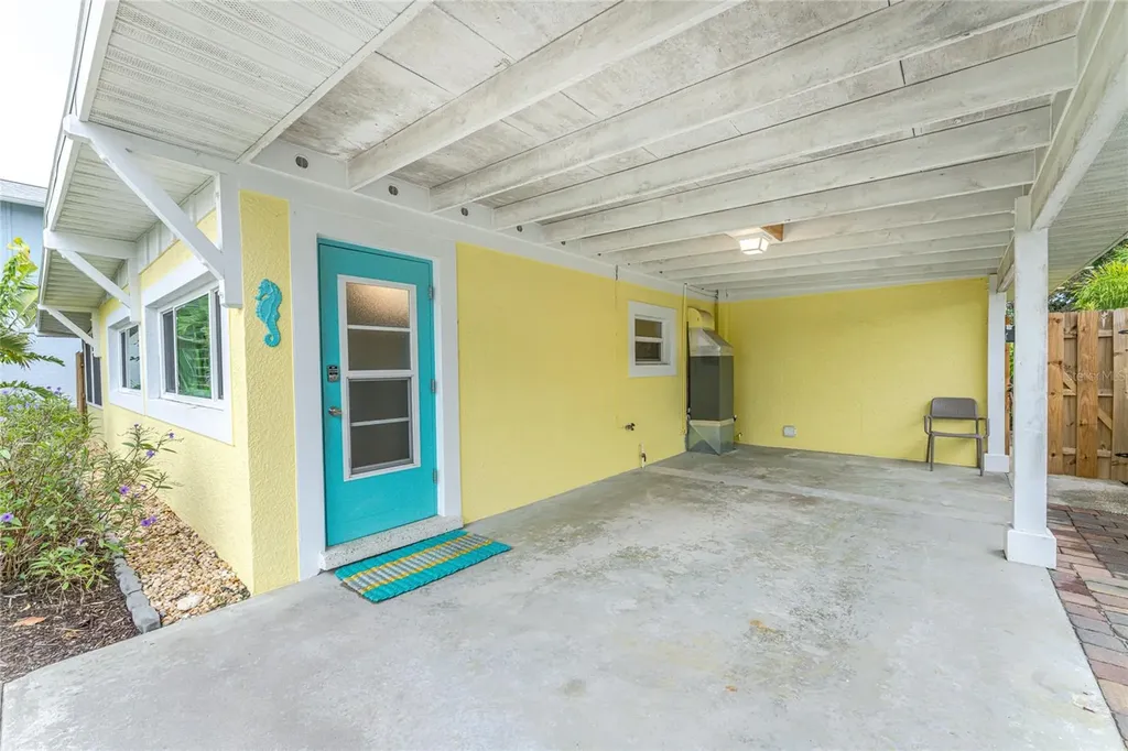 1330 Holiday Drive Englewood FL 34223