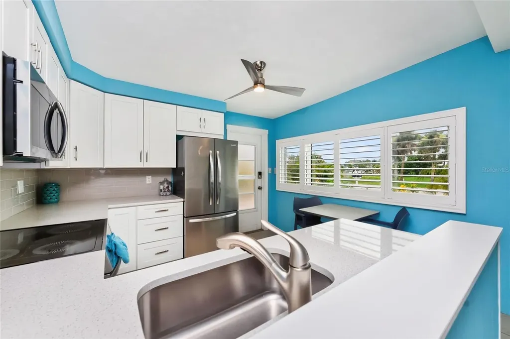 1330 Holiday Drive Englewood FL 34223