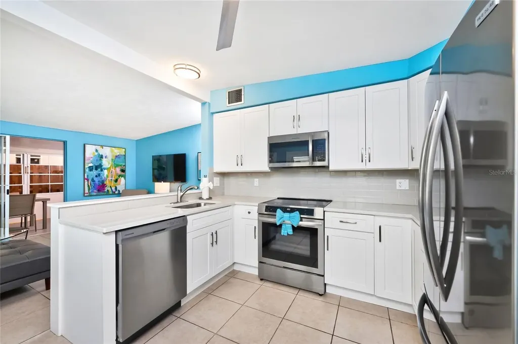 1330 Holiday Drive Englewood FL 34223